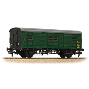 SR PMV Parcels & Miscellaneous Van BR Green