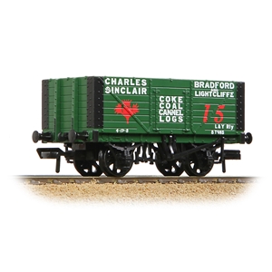 37-101B - 7 Plank Fixed End Wagon 