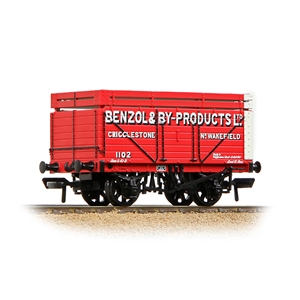 37-177A - 7 Plank Wagon with Coke Rails 