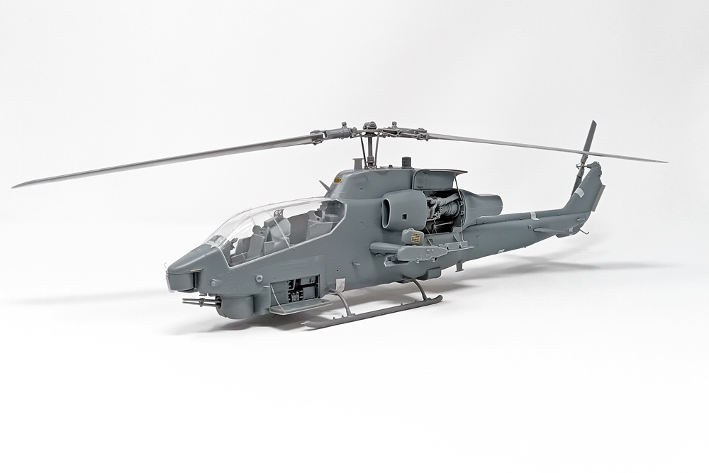 US Army AH-1W Super Cobra Attack Helicopter